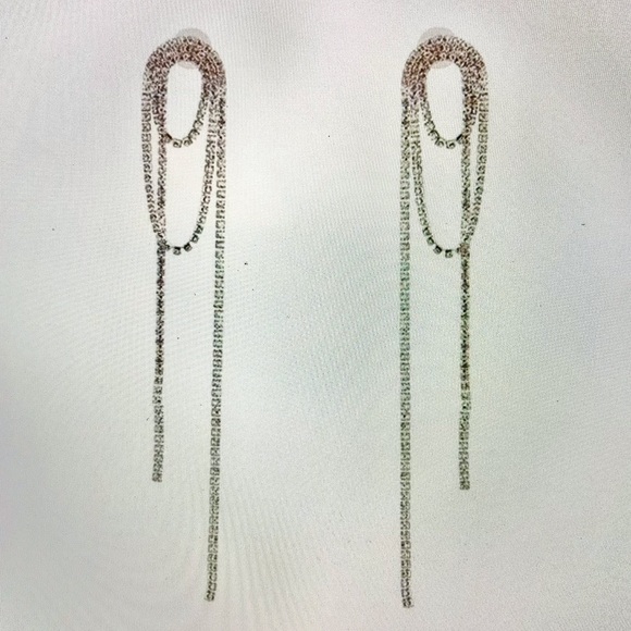 Zara Cascading Rhinestone Earrings - Picture 4 of 9